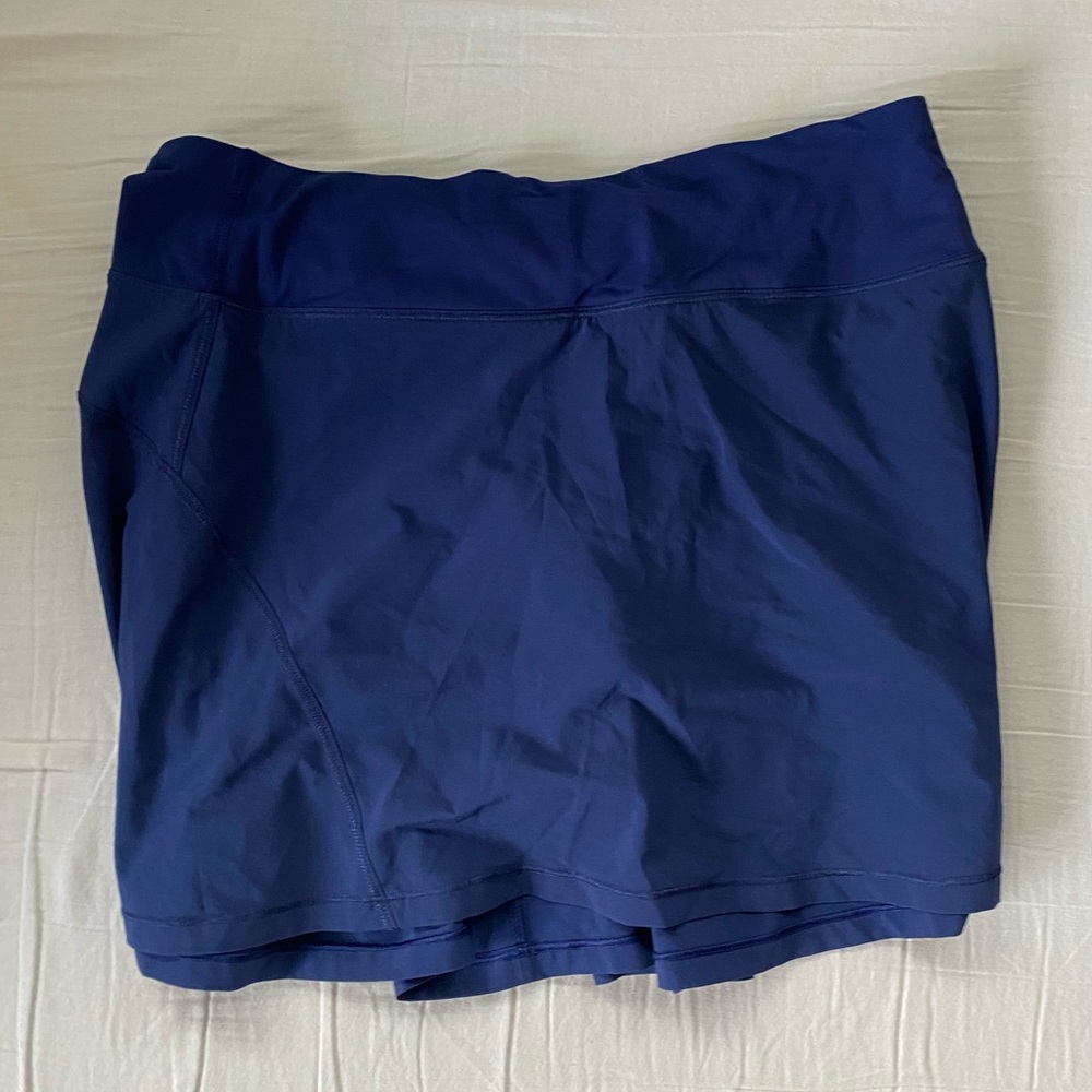 lululemon dark blue skirt